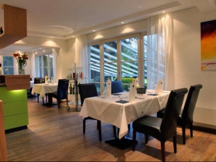 Foto:  Lindenallee